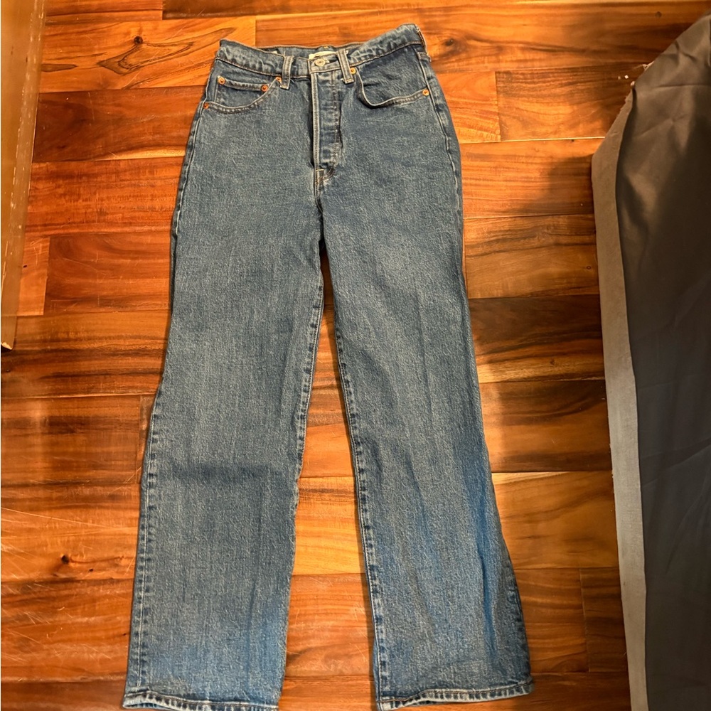 Levi’s Premium Ribcage Straight Jeans‎ Womens 27 High Rise Medium Wash  (1171)